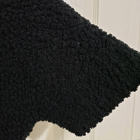 Romeo & Juliet Couture Black Batwing Sweater S M - Picture 4 of 5